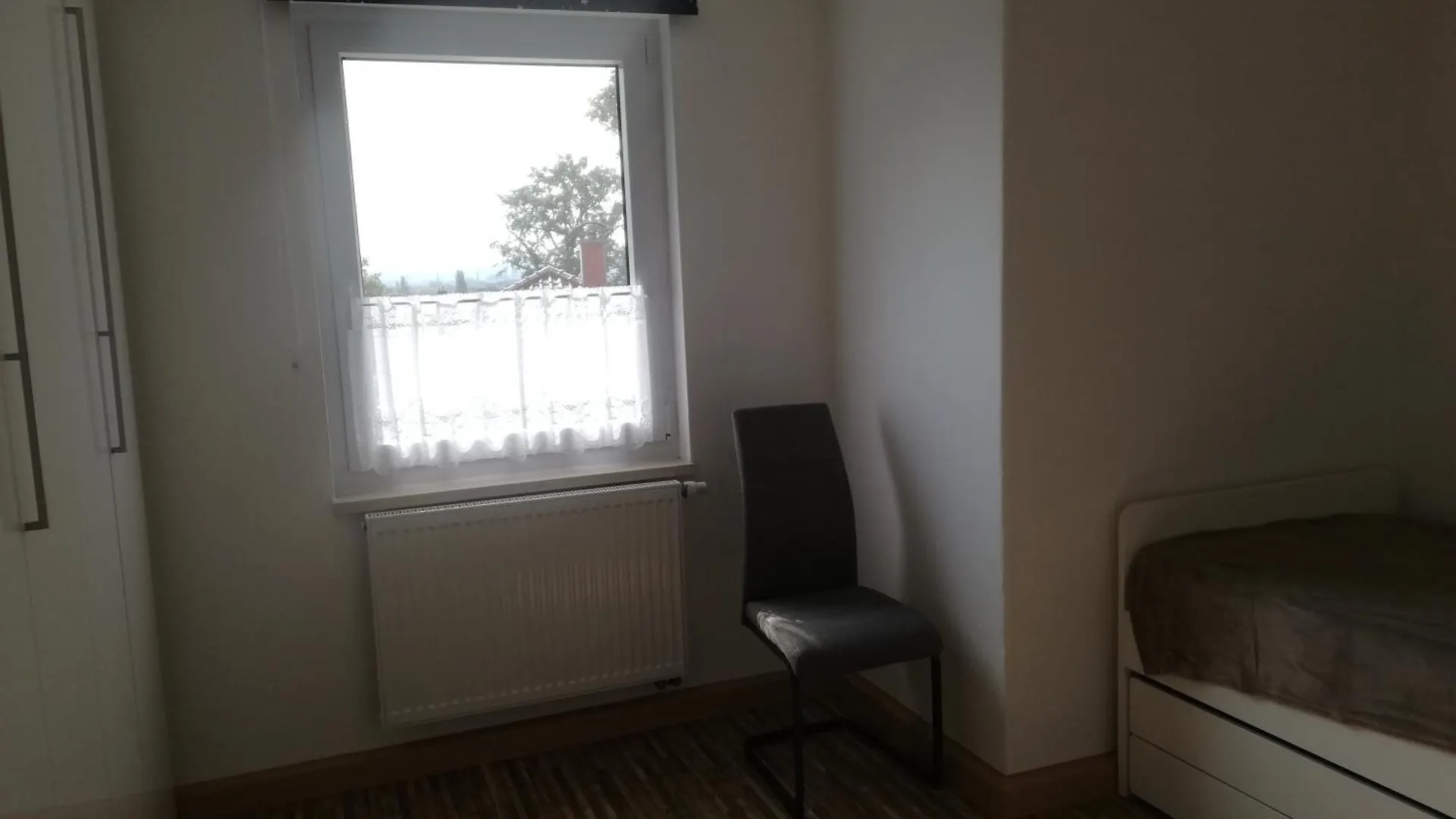 Apartment Hausis-Fewo Dresden